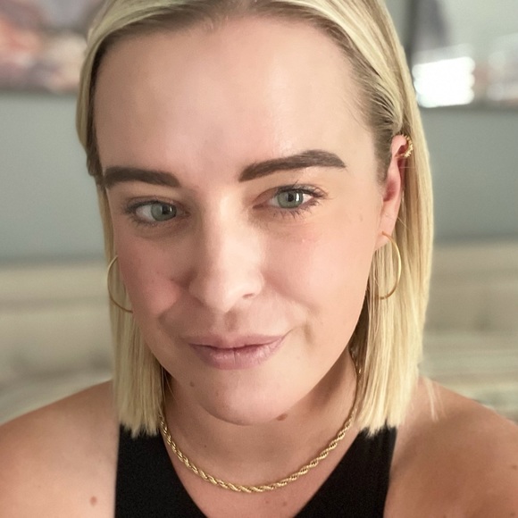 Meet your Posher, Cari - Picture 1 of 1